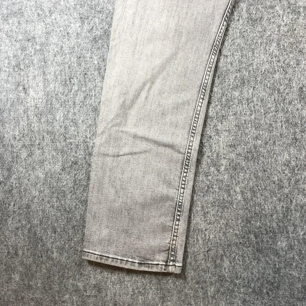 Levis levis 511